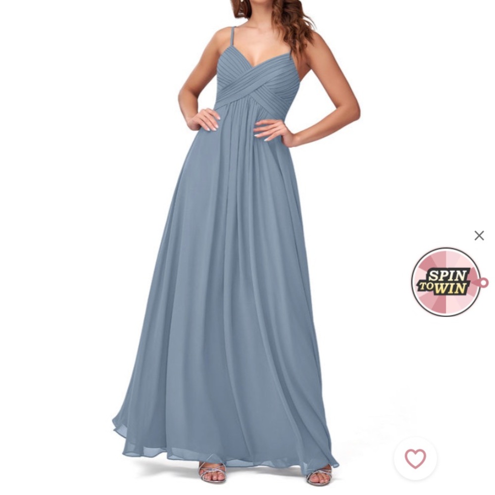 Azazie Shannon size 4 dust blue NWT